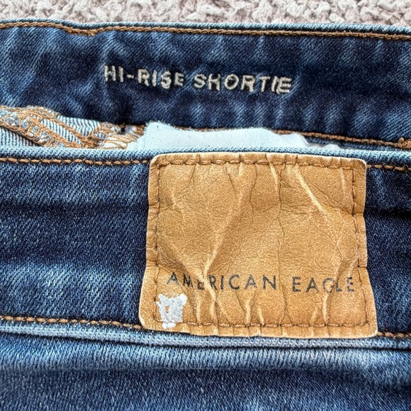 American Eagle Denim Shorts Hi-Rise Shortie 00 Distressed Dark Wash Frayed Hem - Picture 6 of 8